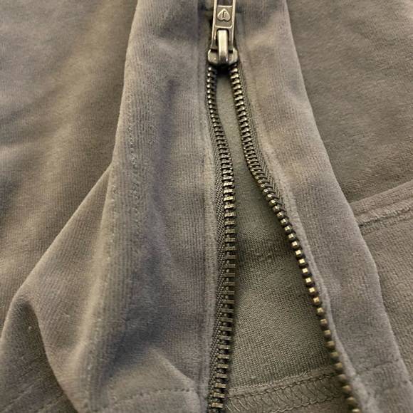 COPY - Sweats - Picture 3 of 12